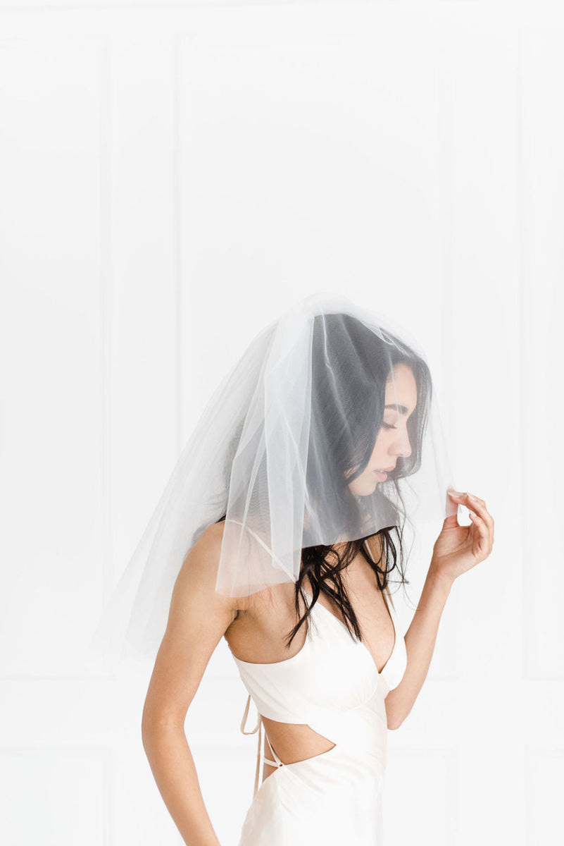 Daphne Newman Silk Tulle Drop Wedding Veil – Daphne Newman Design